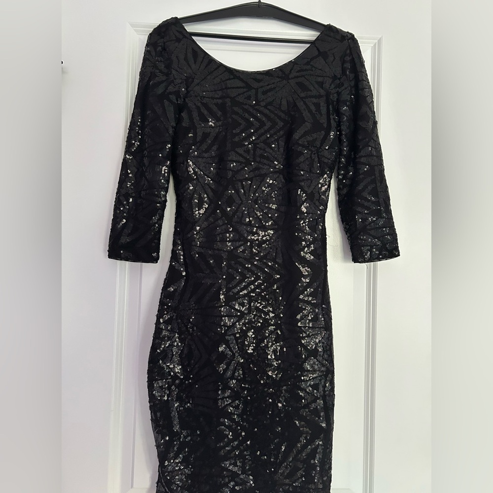 Stunning Black Sequin Long Sleeve Dress